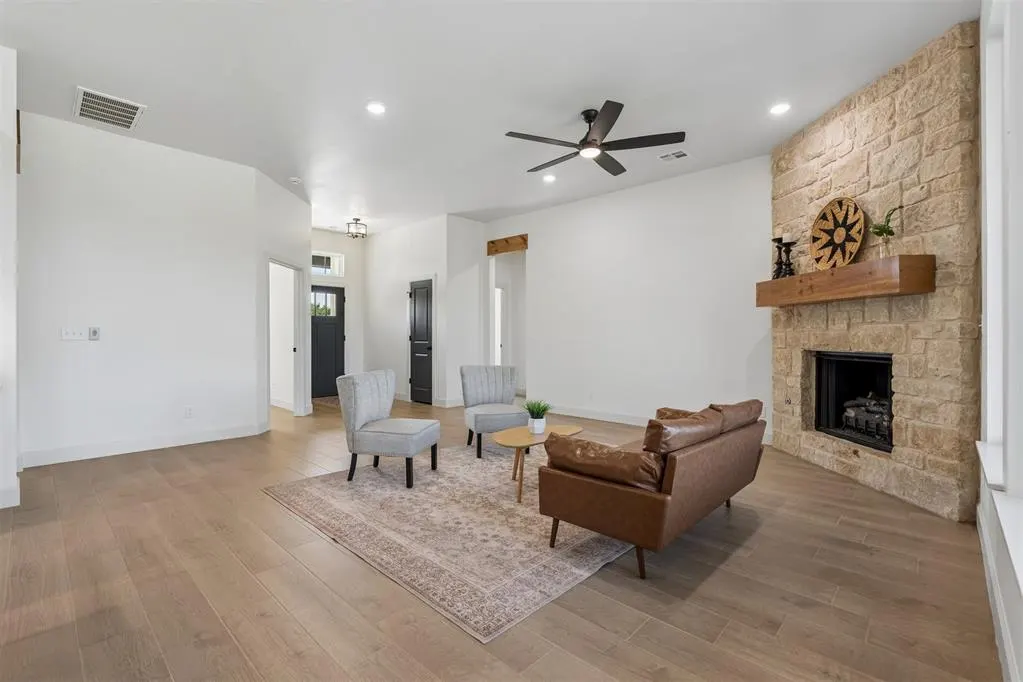 Photo 12 — 9201 Regado Court, Guthrie, OK 73044
