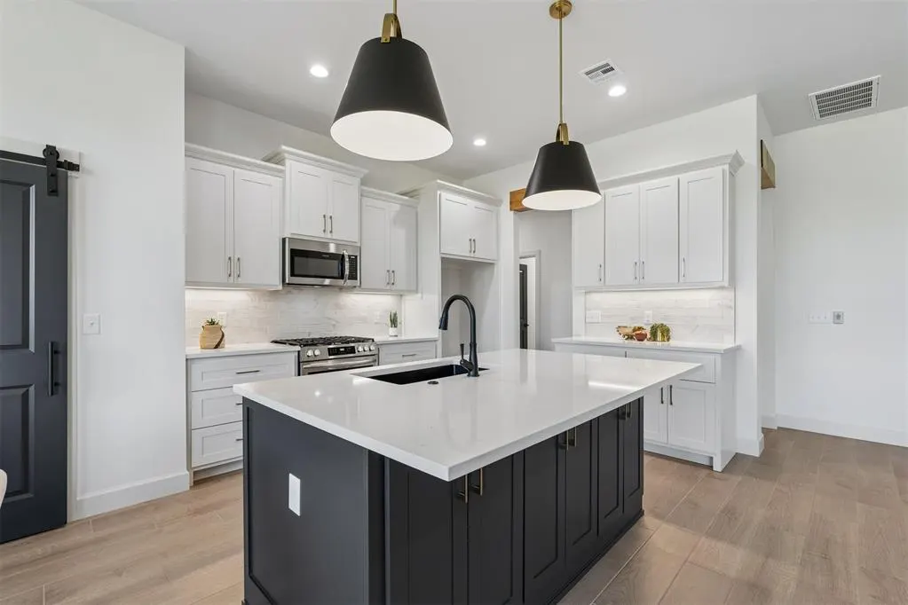 Photo 15 — 9201 Regado Court, Guthrie, OK 73044