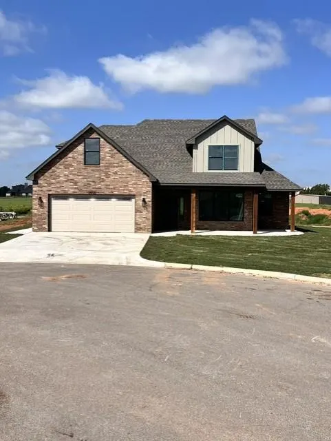 Photo 2 — 2605 Landrun, Weatherford, OK 73096