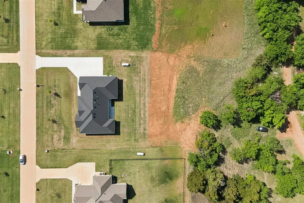Photo 4 — 9273 Regado Court, Guthrie, OK 73044
