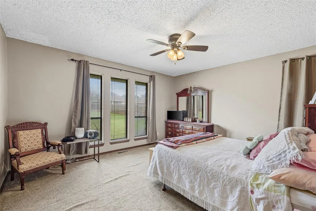 Photo 20 — 824 N Madison Avenue, Blanchard, OK 73010