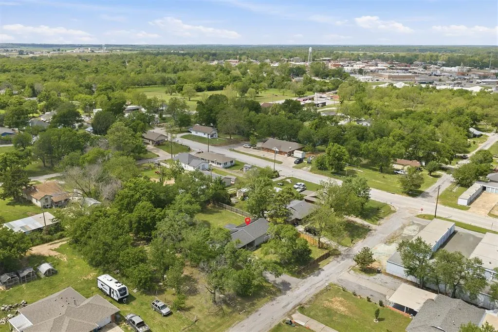 Photo 25 — 313 S Montie Avenue, Pauls Valley, OK 73075