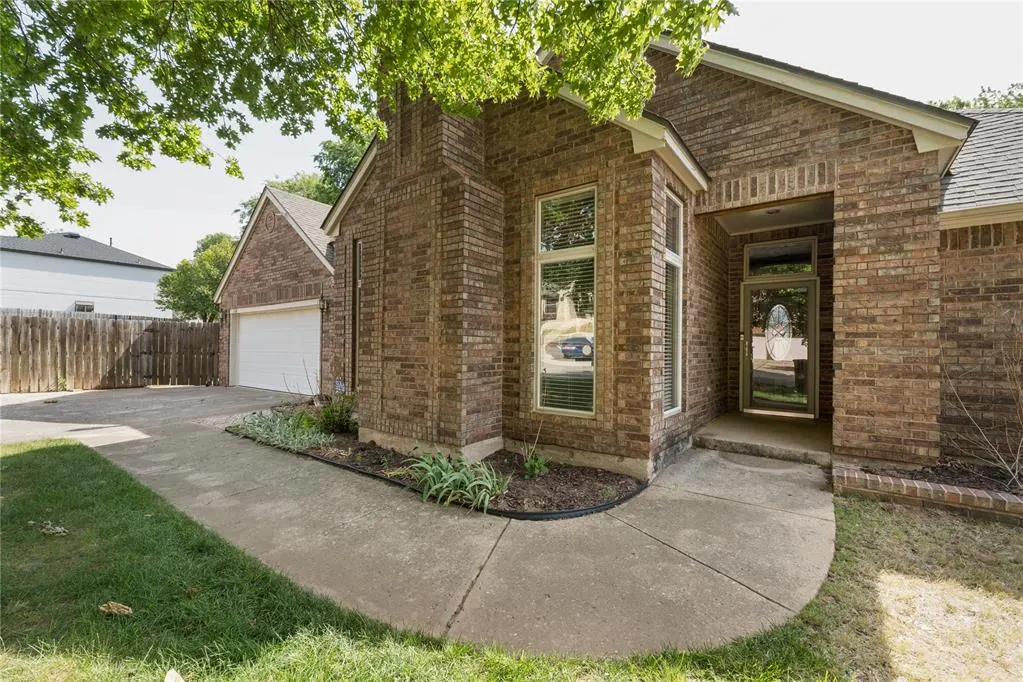 Front exterior — 1516 Brown Oaks Drive, Oklahoma City, OK 73127
