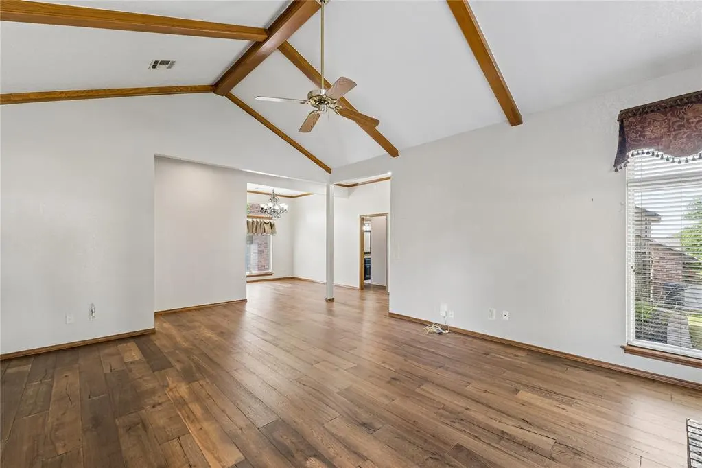 Photo 7 — 1516 Brown Oaks Drive, Oklahoma City, OK 73127