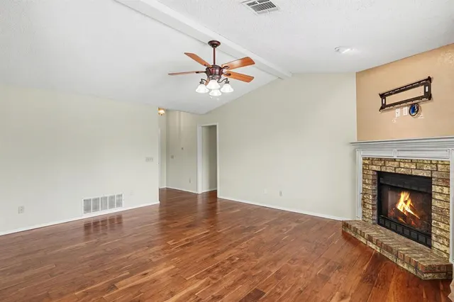 Photo 7 — 1124 SW 100th Street, Oklahoma City, OK 73139