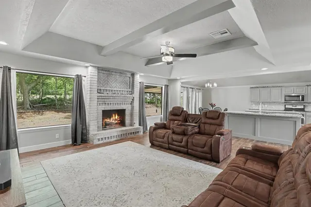 Photo 7 — 5620 valley Way, Oklahoma City, OK 73150