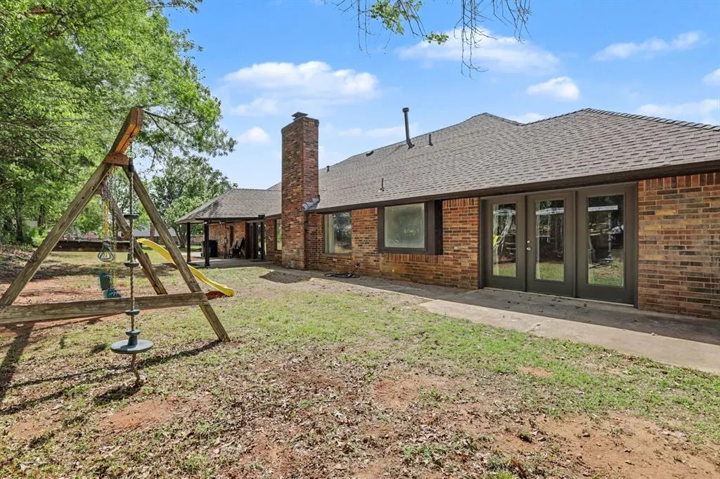 Photo 34 — 5620 valley Way, Oklahoma City, OK 73150