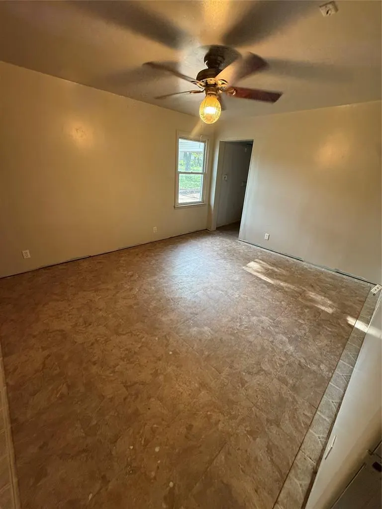 Photo 13 — 323 W 6th Street, Chandler, OK 74834