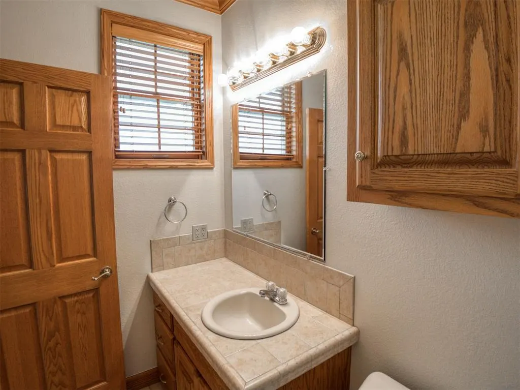 Photo 30 — 3461 N 3735 Road, Holdenville, OK 74848