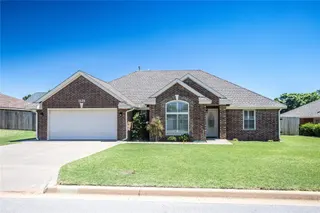 Sold home at 1828 Linwood