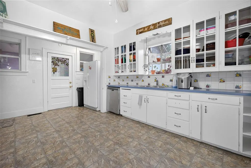 Photo 20 — 302 E Cherokee Street, Wynnewood, OK 73098