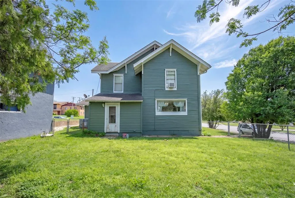 Photo 33 — 302 E Cherokee Street, Wynnewood, OK 73098