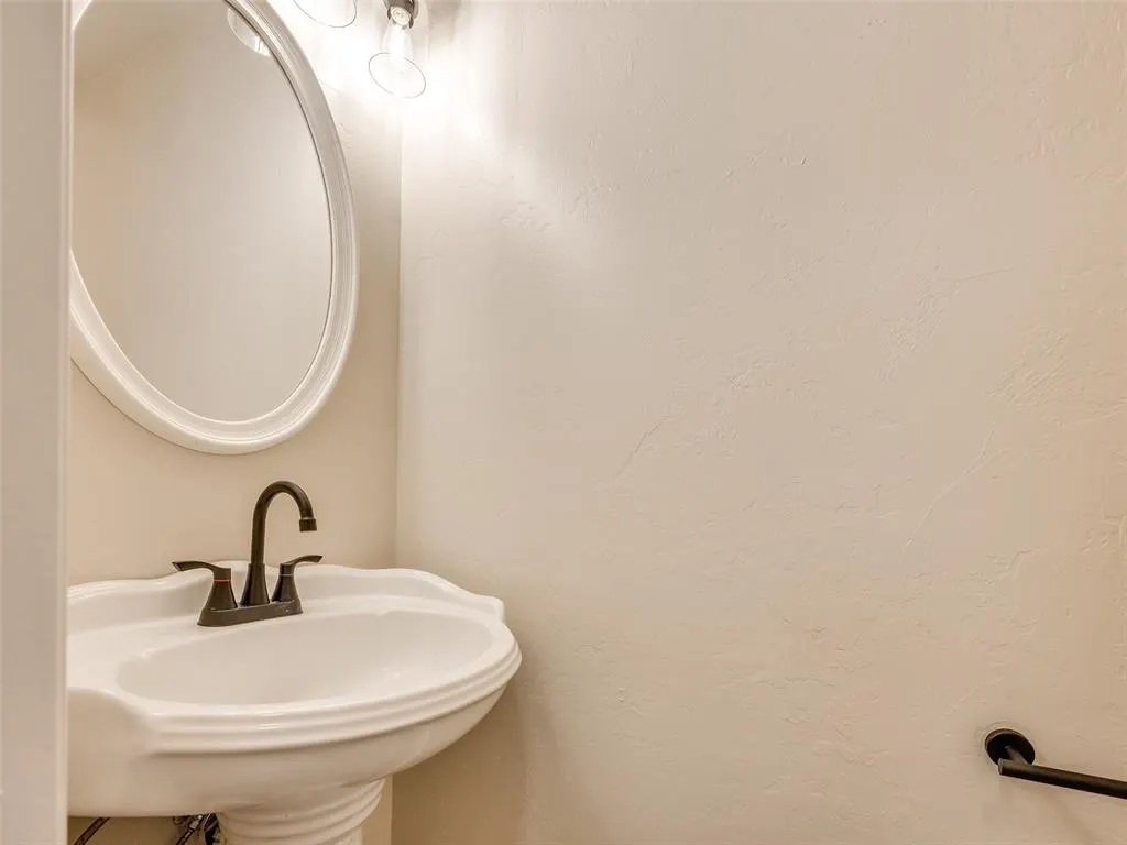 Photo 31 — 16108 Bravado Place, Edmond, OK 73013