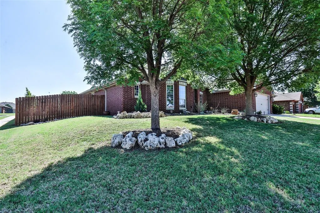 Photo 4 — 13912 Teagen Lane, Yukon, OK 73099