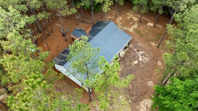 Photo 2 — 8 Tigerfish Loop, Broken Bow, OK 74728