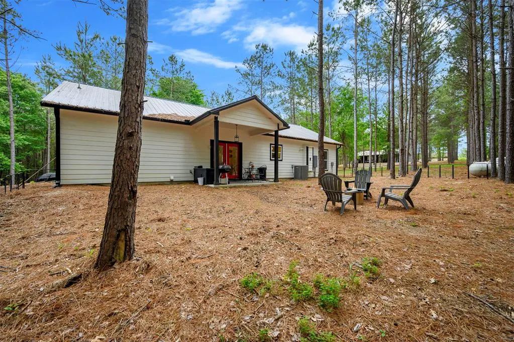 Photo 38 — 8 Tigerfish Loop, Broken Bow, OK 74728