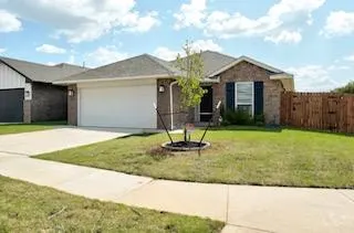 Front exterior — 11652 SW 12th Street, Yukon, OK 73099