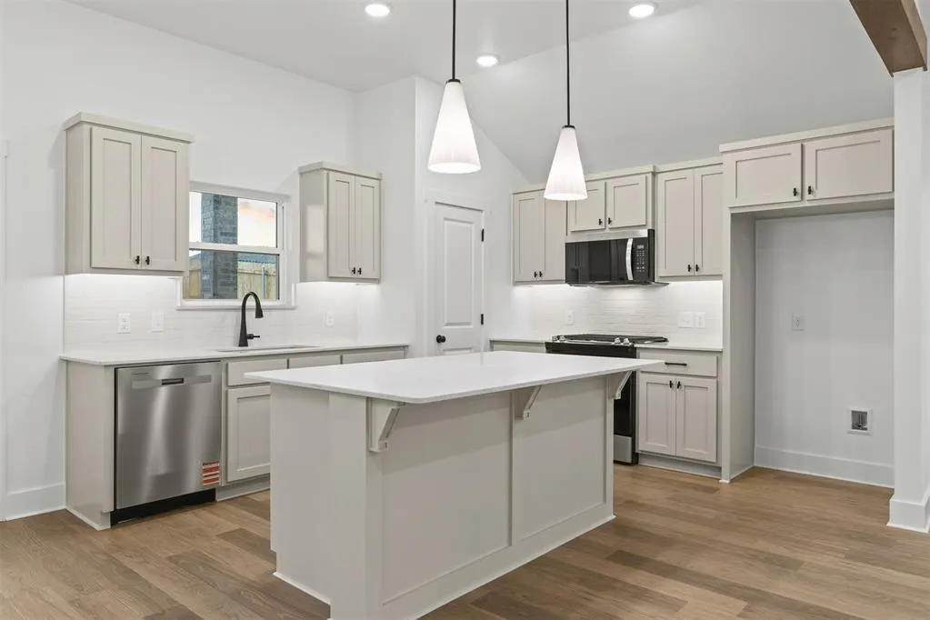 Photo 7 — 4009 NW 176th Street, Edmond, OK 73012