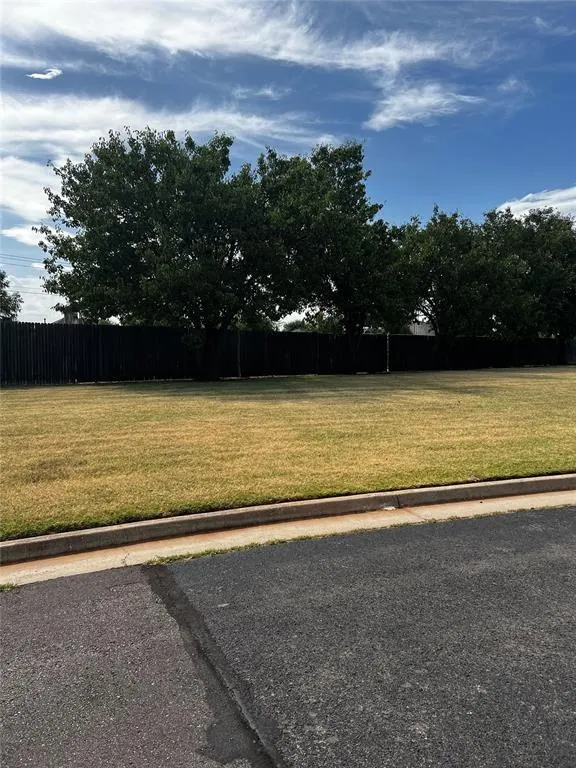 Photo 3 — 13309 Baldwin Drive, Oklahoma City, OK 73142