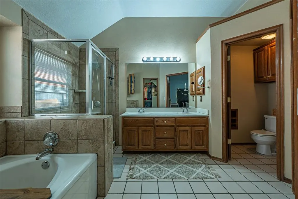 Photo 25 — 6724 NW 130th Street, Oklahoma City, OK 73142