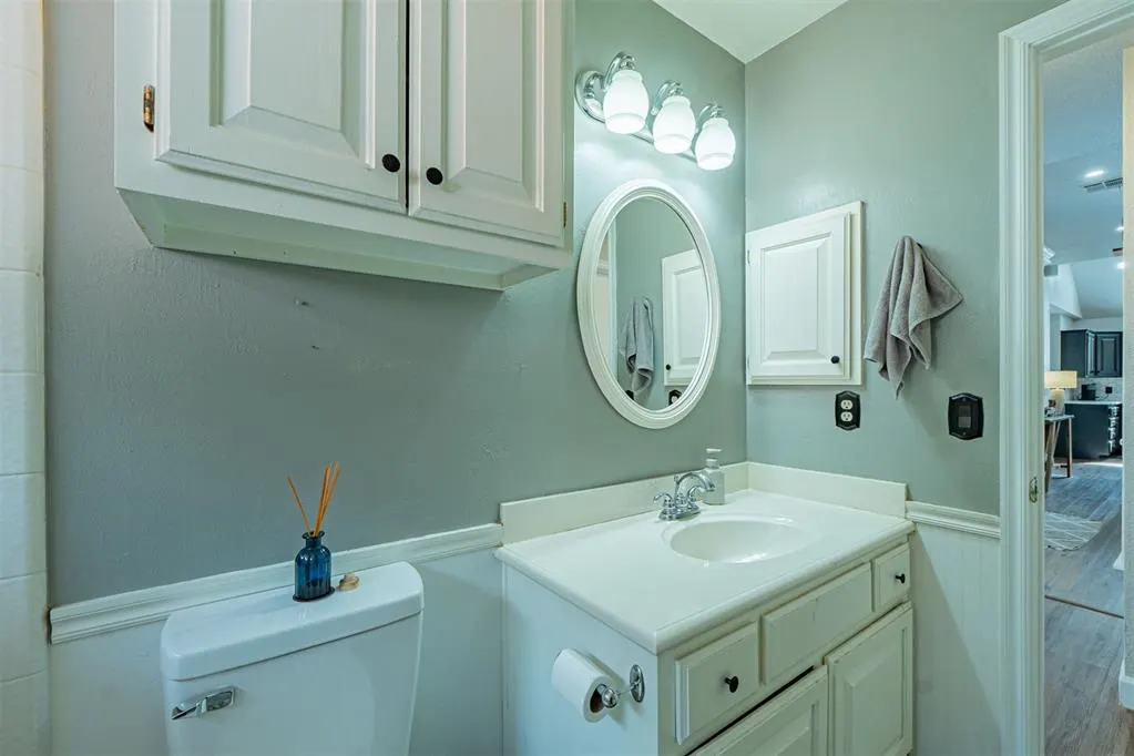 Photo 32 — 6724 NW 130th Street, Oklahoma City, OK 73142