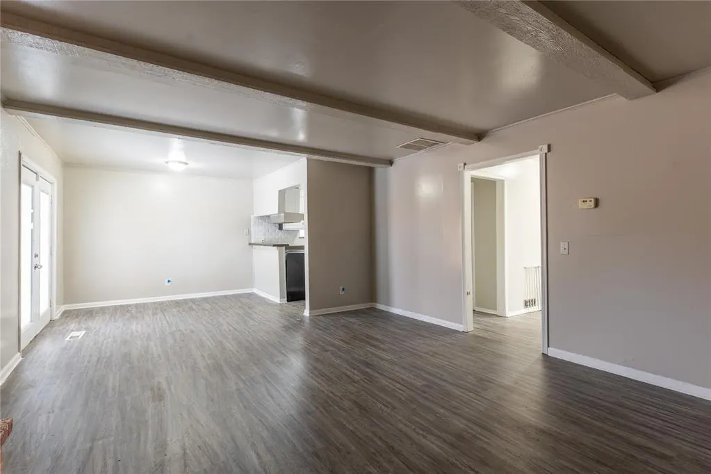 Photo 3 — 6817 Lancer Lane, Oklahoma City, OK 73132