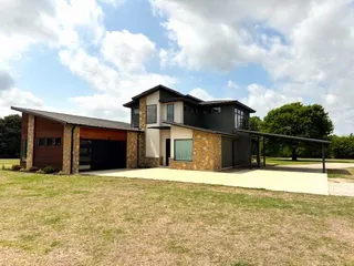 Sold home at 17202 Walker Road