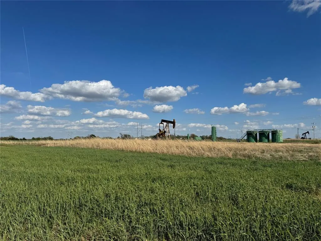 Photo 8 — E Carrier Road, Garber, OK 73738