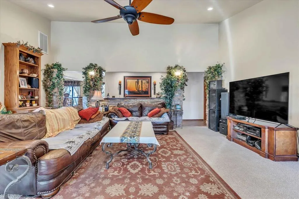 Photo 18 — 4048 Spyglass Road, Oklahoma City, OK 73120