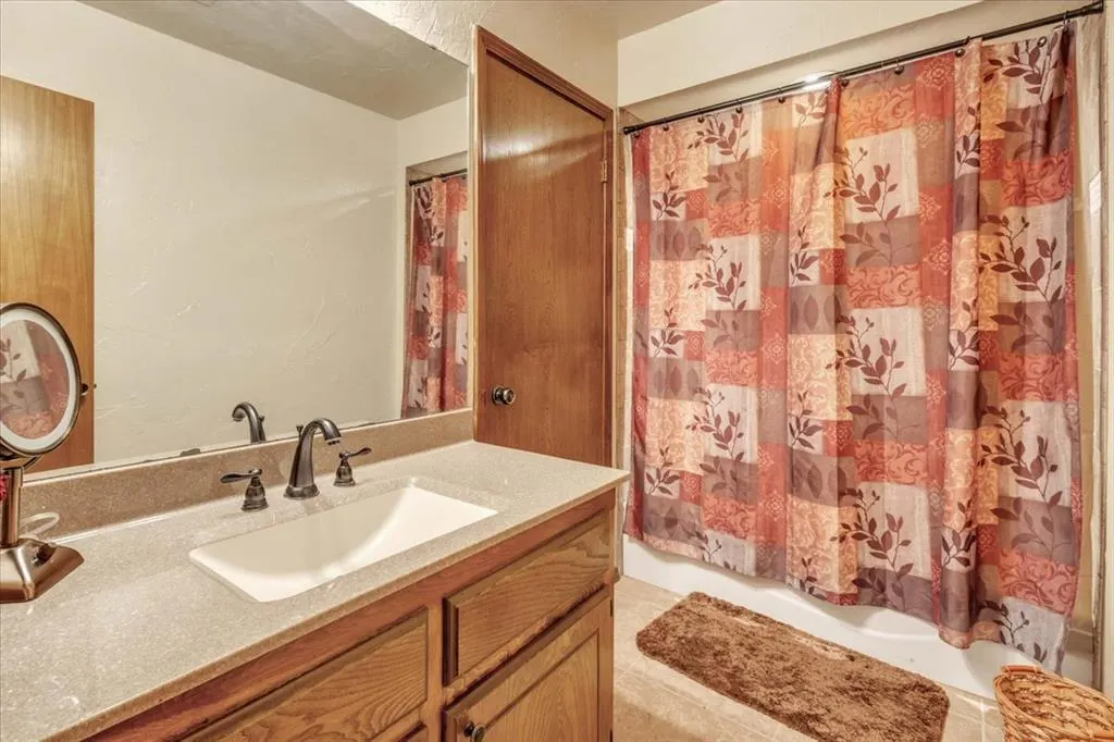 Photo 28 — 4048 Spyglass Road, Oklahoma City, OK 73120