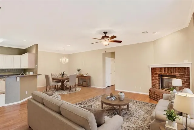 Photo 4 — 2016 NW 160th Place, Edmond, OK 73013