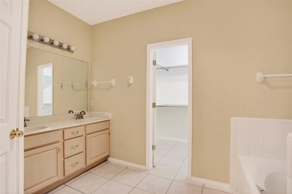 Photo 25 — 2016 NW 160th Place, Edmond, OK 73013
