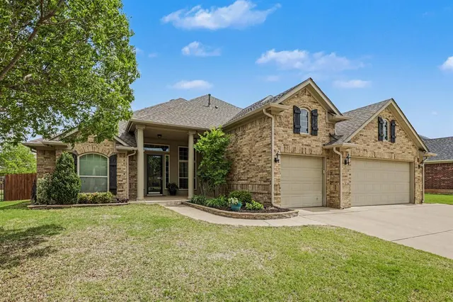 Photo 3 — 18516 Mesa Road, Edmond, OK 73012