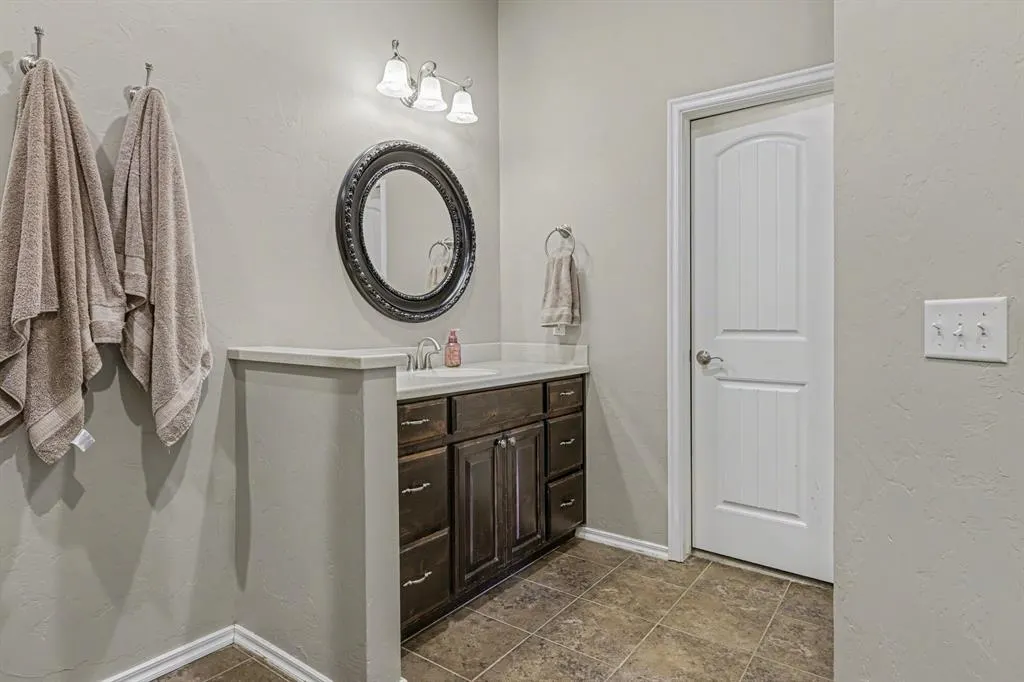 Photo 15 — 18516 Mesa Road, Edmond, OK 73012