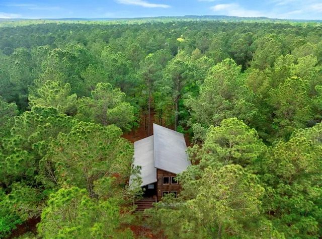 Photo 7 — 102 Love Boat Lane, Broken Bow, OK 74728