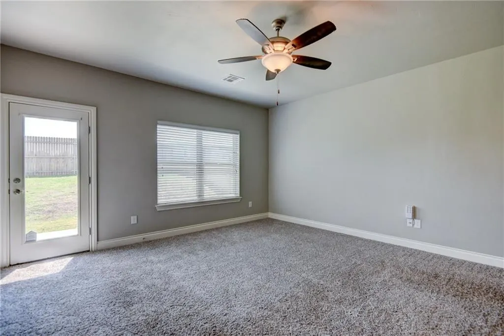 Photo 12 — 17620 Hampton Park Drive A + B, Edmond, OK 73012