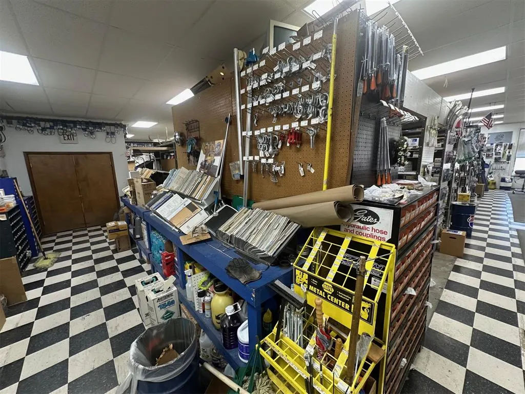 Photo 21 — 1017 N Washington Street, Ardmore, OK 73401