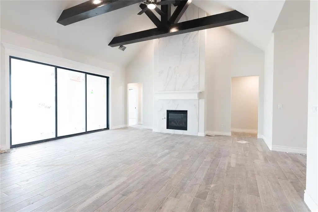 Front exterior — 824 Peony Place, Edmond, OK 73034