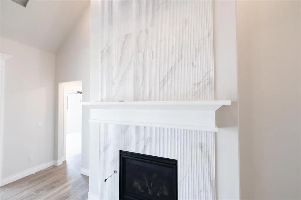 Photo 3 — 824 Peony Place, Edmond, OK 73034