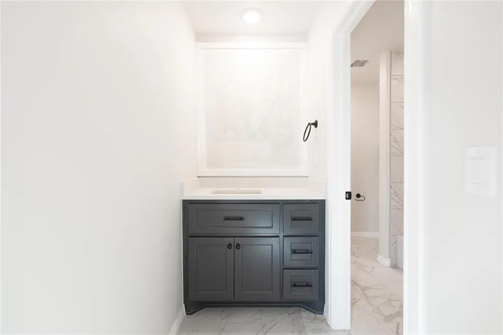 Photo 19 — 824 Peony Place, Edmond, OK 73034