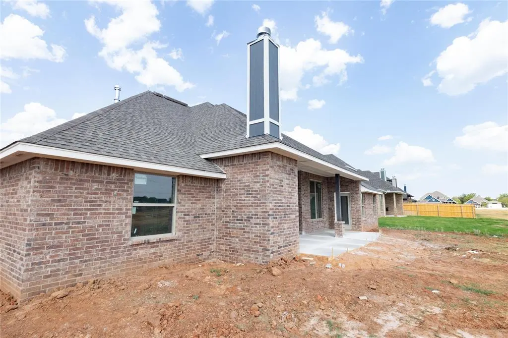 Photo 35 — 824 Peony Place, Edmond, OK 73034