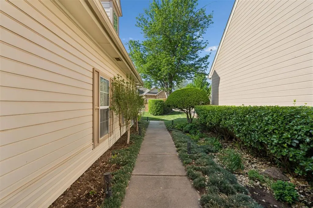 Photo 10 — 605 Aberdeen Road, Edmond, OK 73025