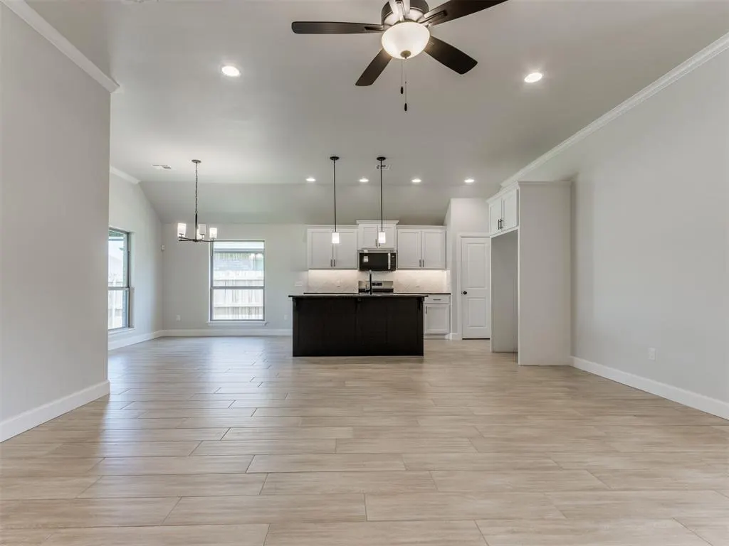 Photo 26 — 7701 Wilshire Woods Drive, Yukon, OK 73099