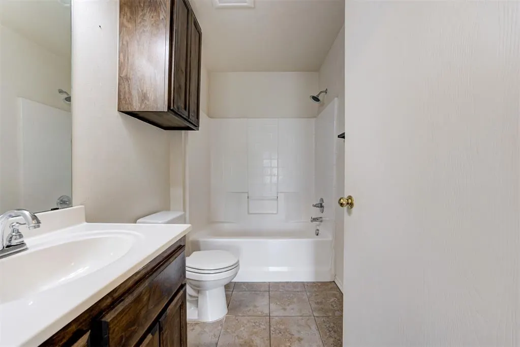 Photo 17 — 8501 Durland Way, Oklahoma City, OK 73114