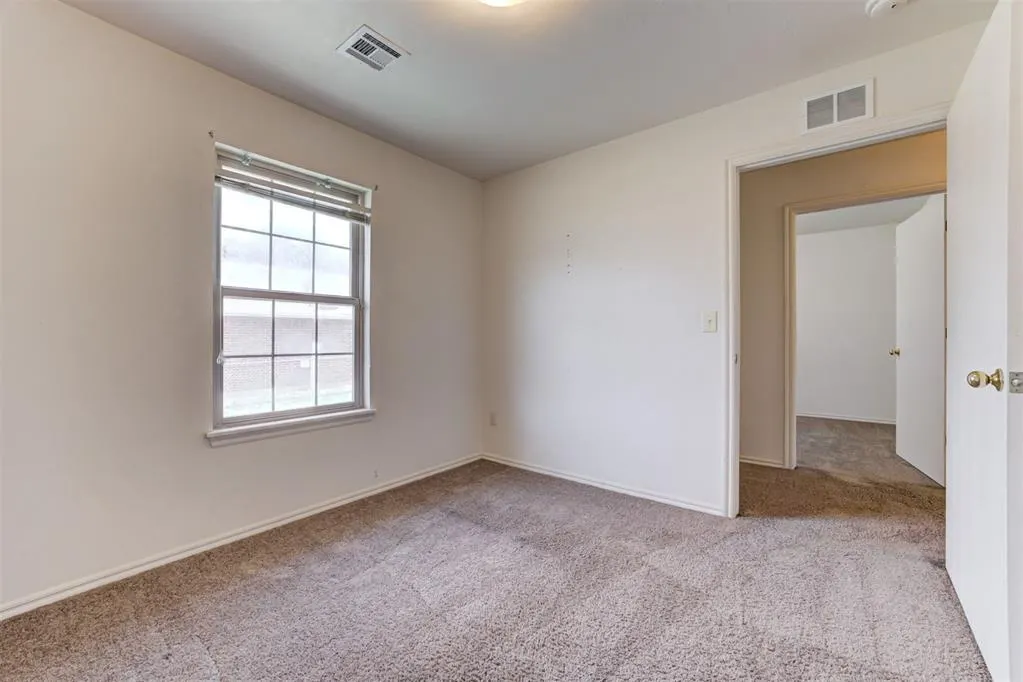 Photo 19 — 8501 Durland Way, Oklahoma City, OK 73114