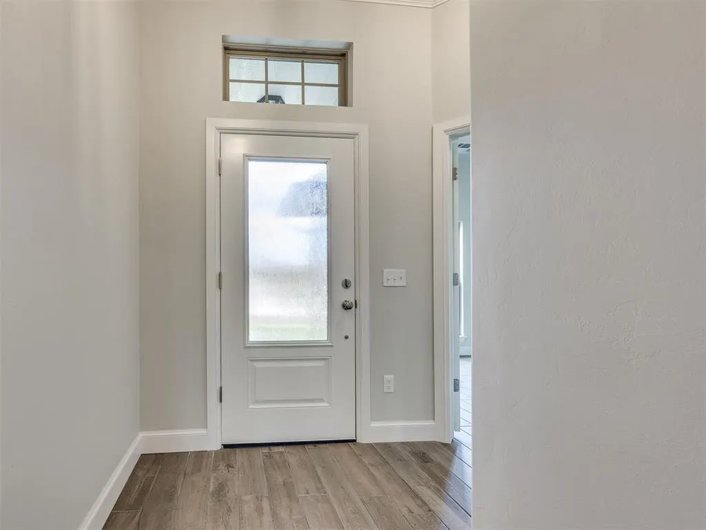 Photo 11 — 7608 Three Woods Lane, Yukon, OK 73099
