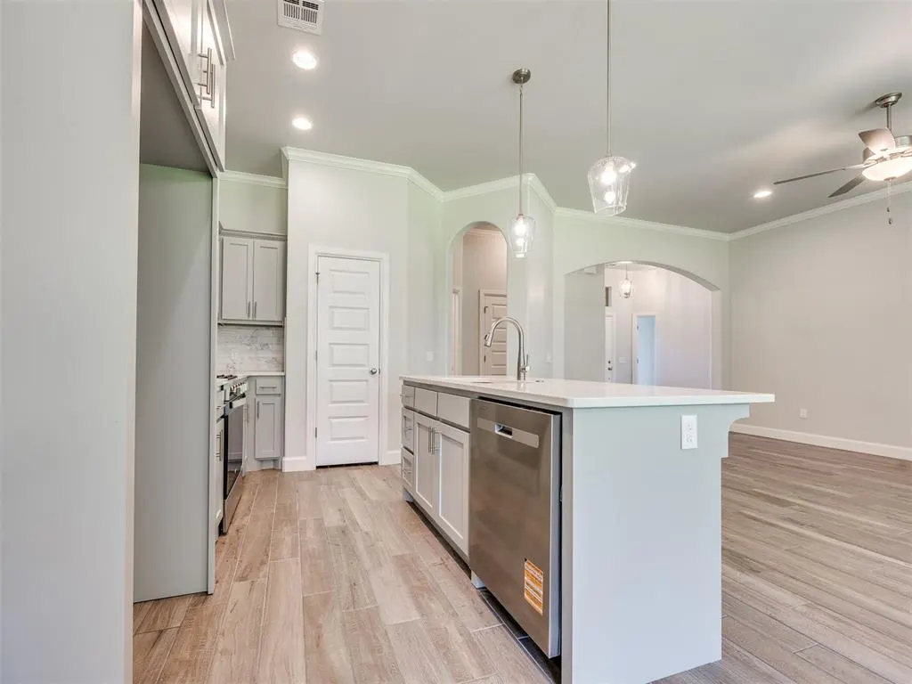Photo 28 — 7608 Three Woods Lane, Yukon, OK 73099