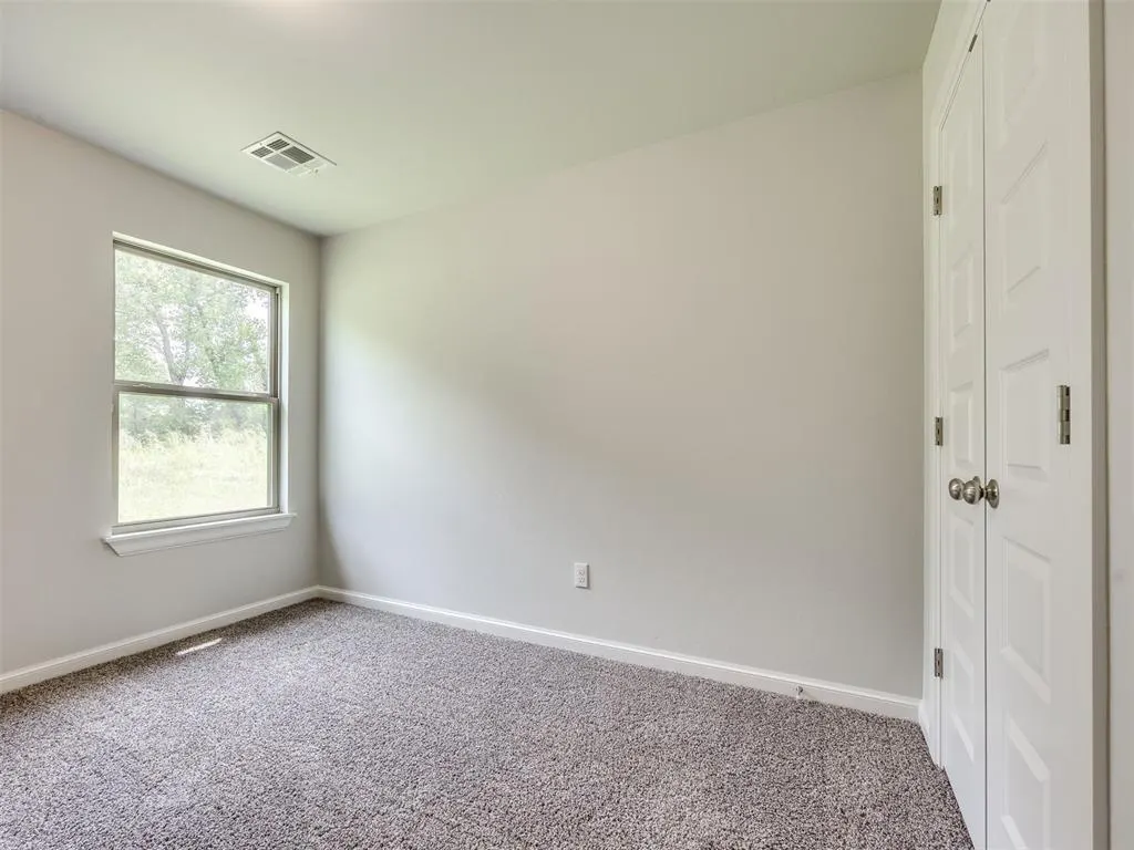 Photo 34 — 7608 Three Woods Lane, Yukon, OK 73099