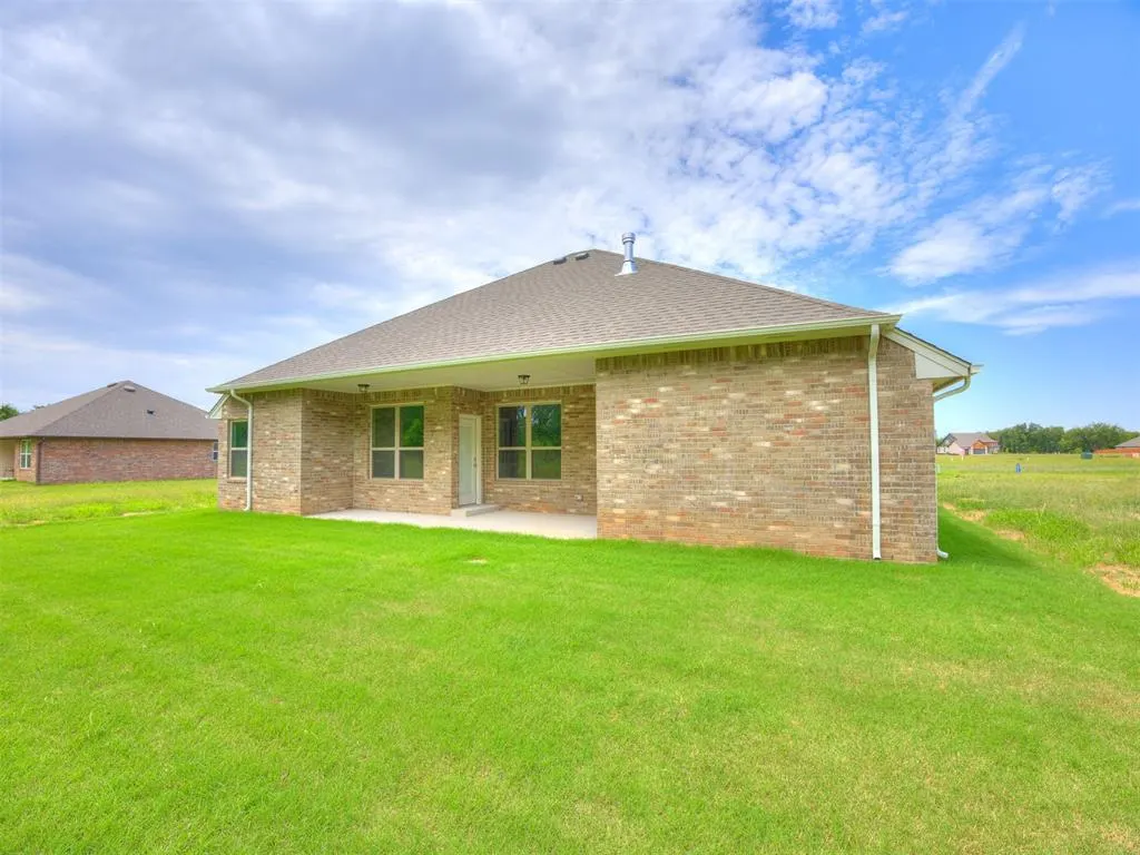 Photo 43 — 7608 Three Woods Lane, Yukon, OK 73099