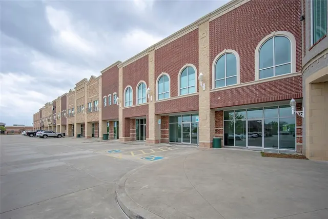 Photo 2 — 480 NW 24th Avenue 248-258, Norman, OK 73069